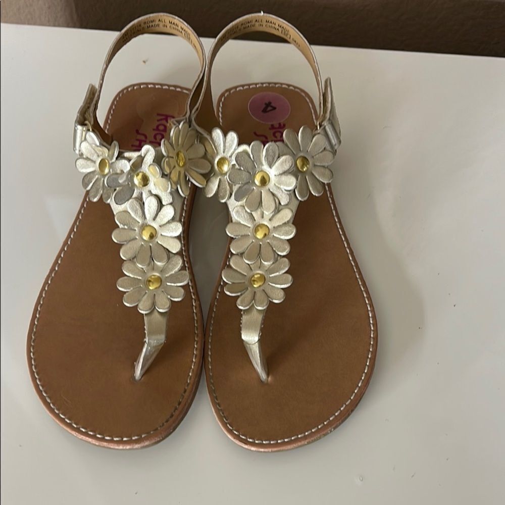 RACHEL SHOES ROMI gold flower Velcro strap SANDALS size 4